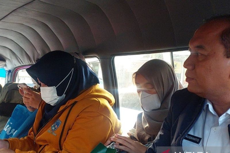 Wali Kota Jakbar Terapkan Ingub, Naik Jaklingko ke Kantor Setiap Rabu