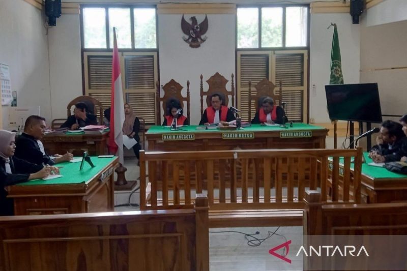 Pegawai Bank Mega Divonis 8 Tahun Penjara Kasus Penggelapan Rp8,6 Miliar