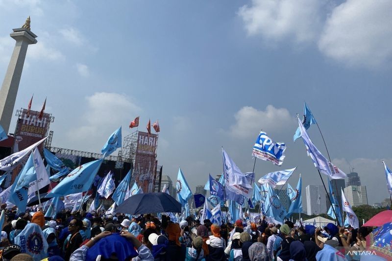 Kehadiran Presiden Prabowo di May Day 2025: Bukti Komitmen terhadap Kesejahteraan Buruh Indonesia