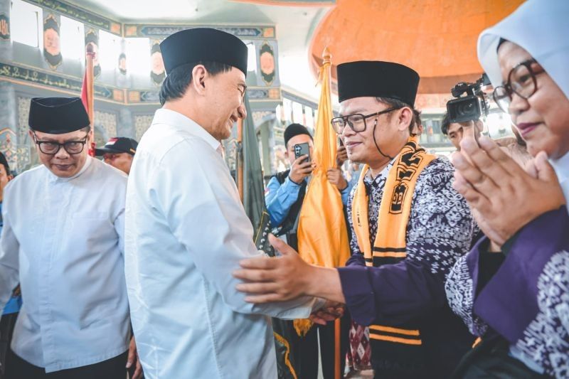 Wagub Banten Lepas Kloter Pertama Calon Haji Kota Tangerang Menuju Tanah Suci