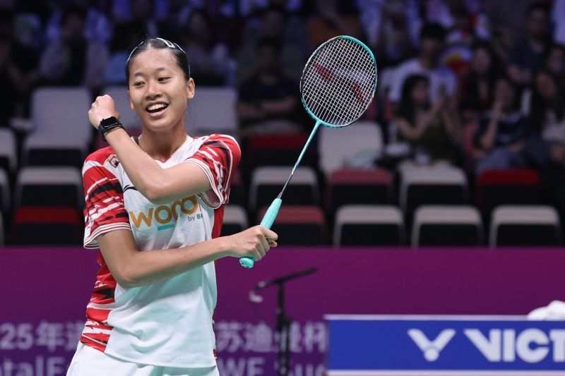 Putri KW Bawa Indonesia Unggul Atas Denmark di Piala Sudirman 2025!