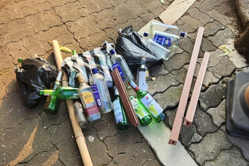Polisi Sita Puluhan Botol dan Kayu Jelang Aksi Hari Buruh di Semarang
