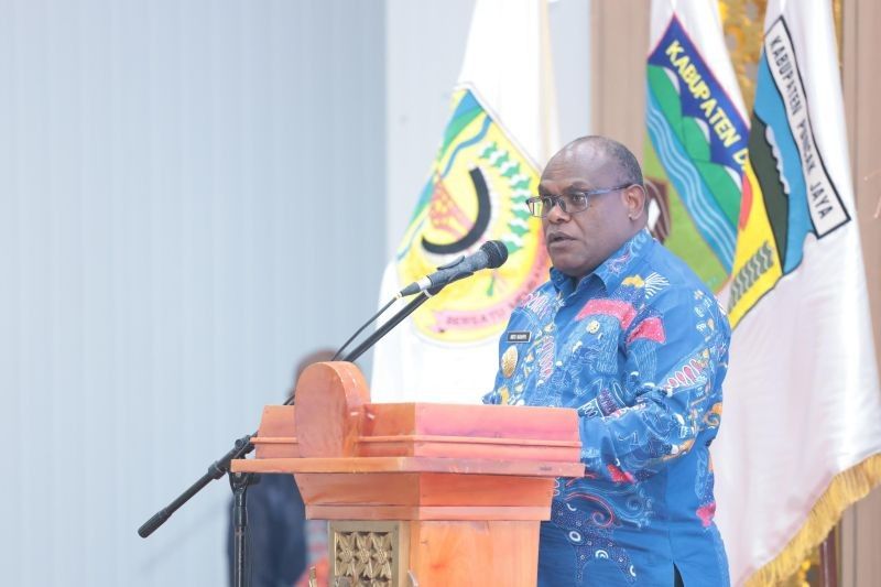 Gubernur Papua Tengah Tekankan RTRW Berbasis Administratif untuk Optimalkan Potensi Wilayah