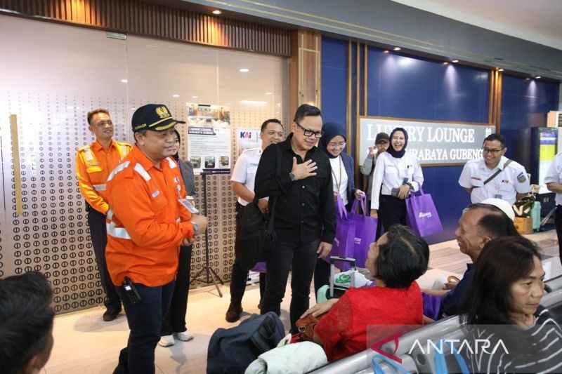 Wamendagri Ajak Masyarakat Naik Transportasi Publik: Layanan Makin Membaik!