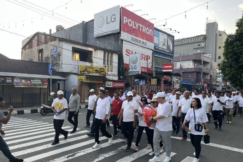 Buruh Ambon Gelar Aksi Damai Hari Buruh: Jalan Santai dan Dialog Antar Stakeholder