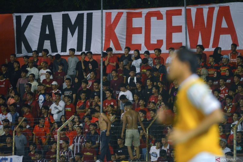 Sepak Bola Indonesia: Kesenjangan Harga Tiket dan Kelas Pekerja