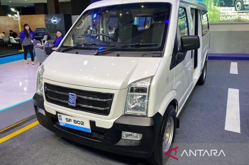 MAB SF B02: Mini Van Listrik Mirip DFSK Gelora E Tampil di PEVS 2025