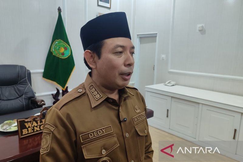 Wali Kota Bengkulu: Mundur Jika Tak Mampu Kelola Dana Kelurahan Rp13,4 Miliar!