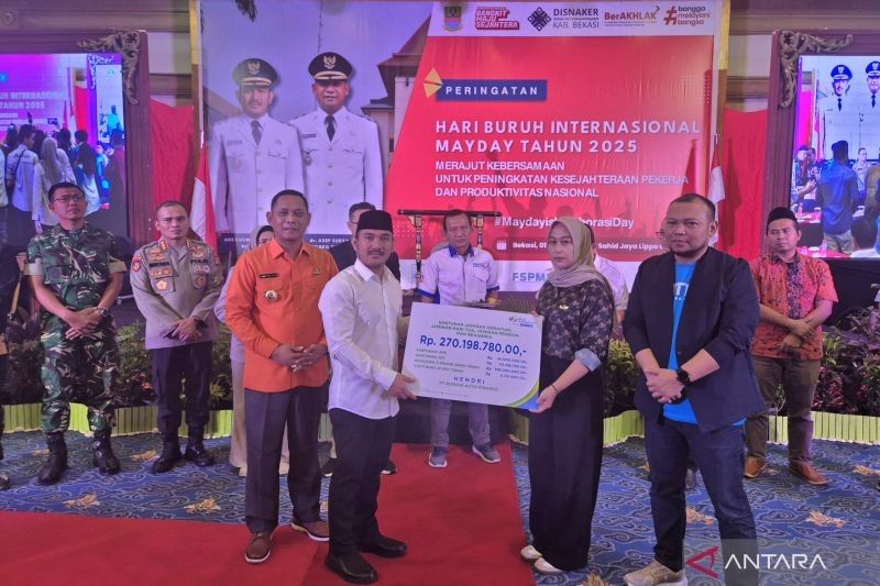BPJS Ketenagakerjaan Bekasi Cikarang Santuni Ahli Waris di Hari Buruh Internasional