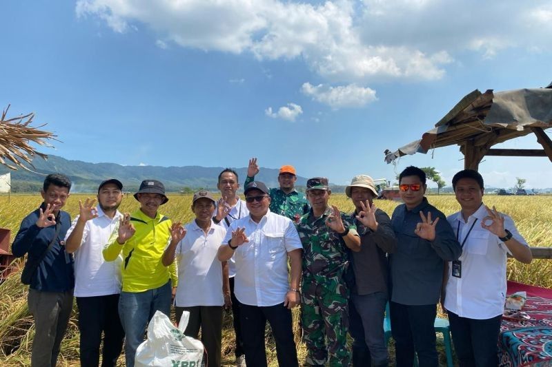 Bulog dan Pupuk Indonesia Jalin Sinergi Serap Gabah, Perkuat Ketahanan Pangan Nasional