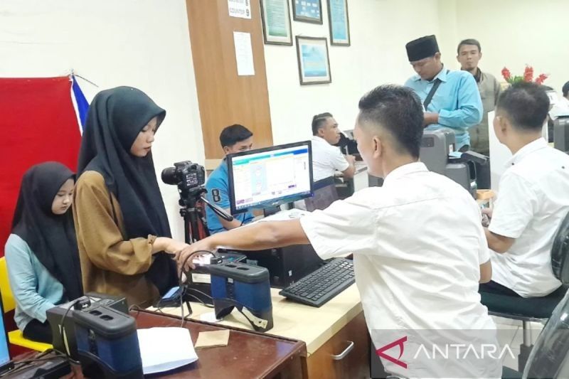 Inovasi Pemkab Bangkalan: Layanan Kependudukan Kini di Kecamatan!