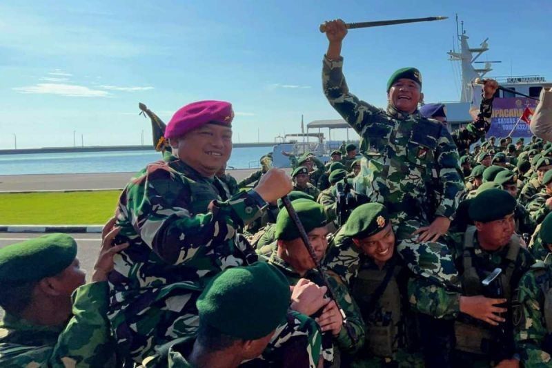 Prajurit Yonif 432 Kostrad Kembali ke Makassar, Lantamal VI Sambut dengan Khidmat