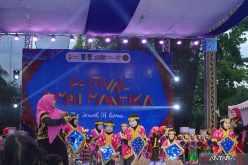 PLN Jamin Pasokan Listrik Lancar di Festival Rimpu Mantika Bima