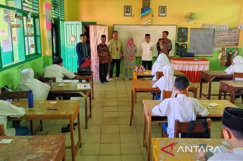 MIN Kota Solok: Ujian Madrasah Era Digital, Gunakan Gadget dan Google Form!