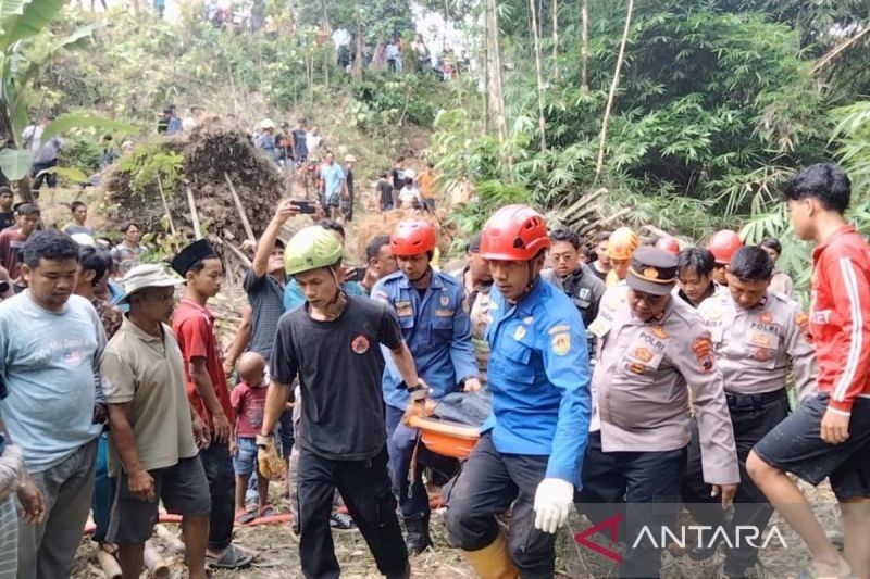 Tragis! Pedagang Bambu di Magelang Meninggal Tertimbun Longsor