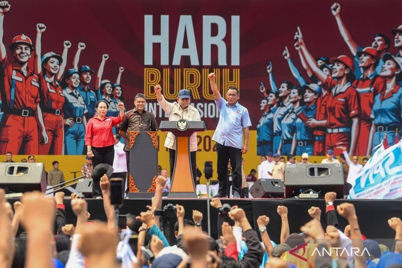 Tenaga Kerja Indonesia: Pilar Utama Pembangunan Nasional
