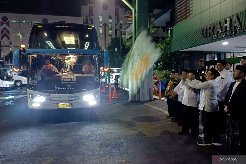 PPIH Surabaya Perketat Pengecekan Jelang Keberangkatan Jamaah Haji