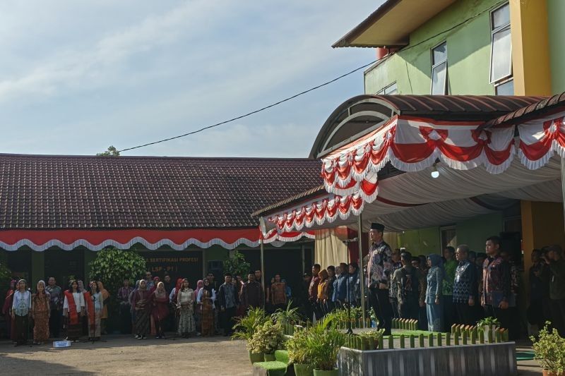 Gubernur Kalbar Pastikan Semua Anak Mengakses Pendidikan: Sekolah Baru hingga BOS Rp1,8 Juta