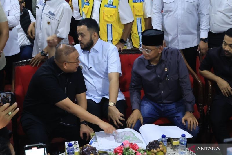 Kementerian PUPR Siap Tanggulangi Banjir Puluhan Tahun di Padang