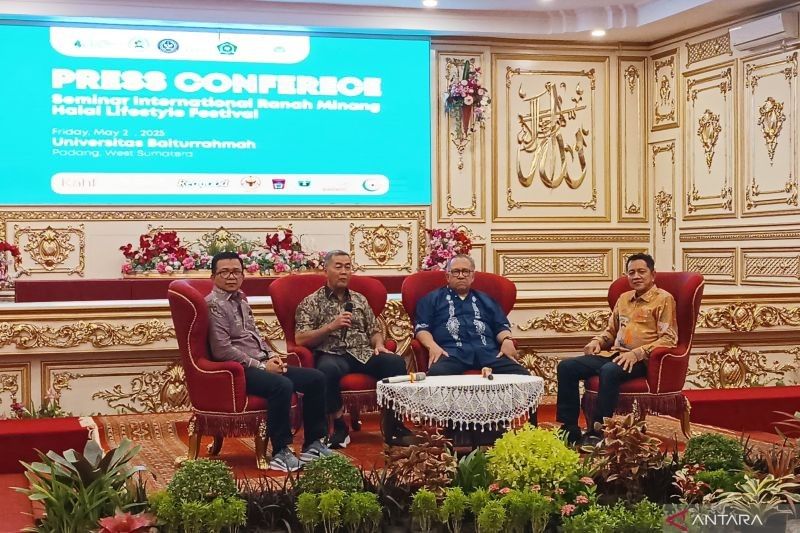 Dubes OKI Ramaikan Festival Halal Lifestyle di Sumatera Barat