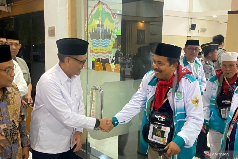 DPR Ingatkan Edukasi Jamaah Haji Soal Skema Murur-Tanazul