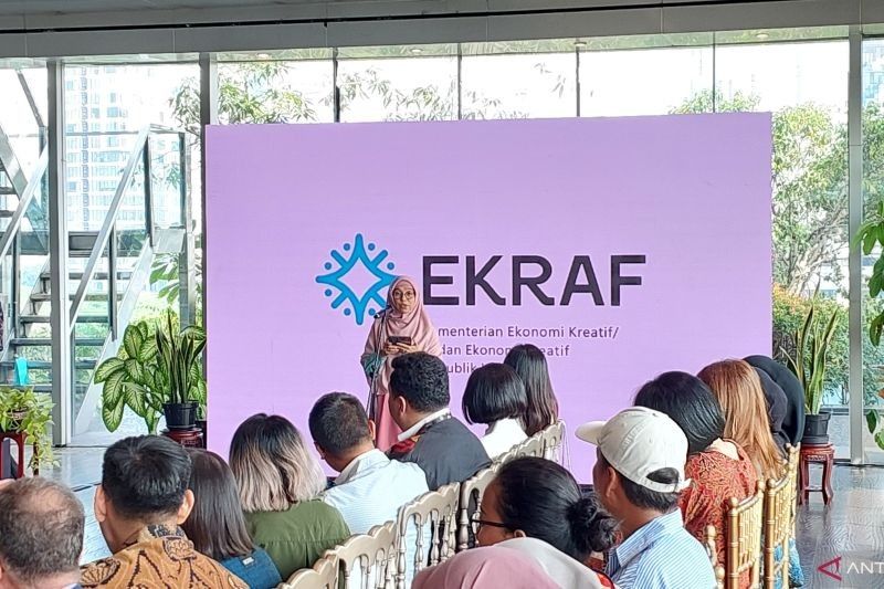 IFW 2025: Jembatan Kolaborasi Desainer, Pelaku Usaha, dan Perajin Lokal