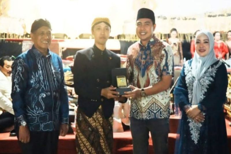 Pemkab Tanah Laut Dukung Warga Transmigrasi Majukan Desa Gunung Melati