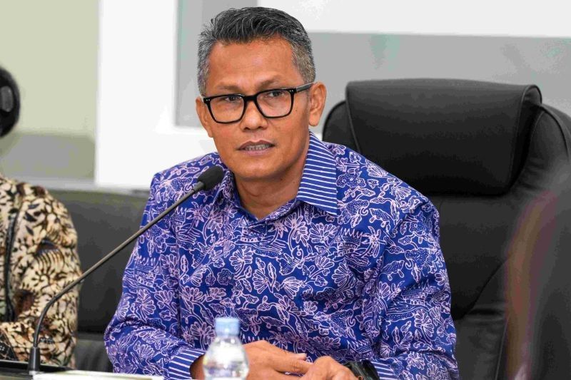 PMI Manufaktur Indonesia Turun: Tarif AS dan Banjir Impor Jadi Biang Keladi
