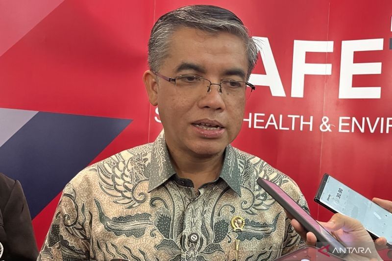 Menaker Prihatin, Pekerja Media Rentan PHK: Satgas PHK Diharapkan Jadi Tameng