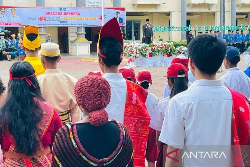 Hardiknas 2024: Manokwari Berkomitmen Wujudkan Pendidikan Gratis