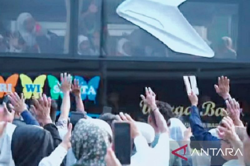 435 Calon Haji Karawang Berangkat ke Tanah Suci, Doa untuk Kelancaran Ibadah