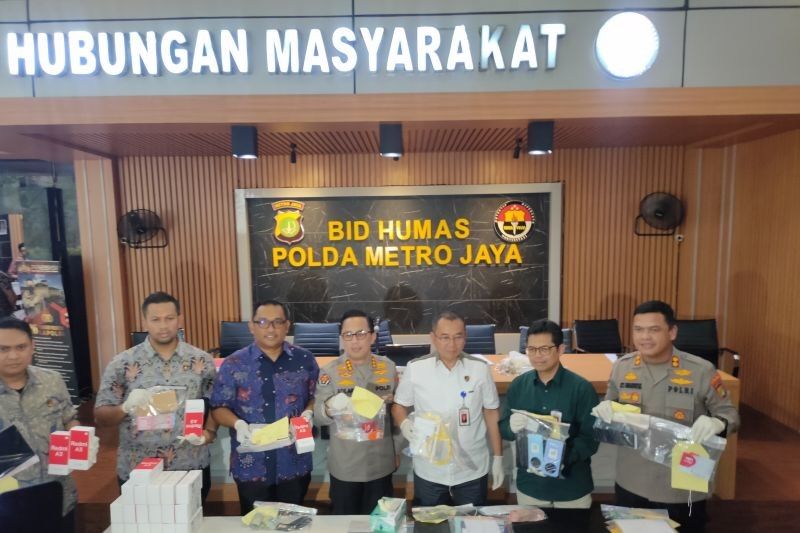 Interpol Bantu Telusuri Jejak Saham Korban Investasi Bodong Rp18,3 Miliar