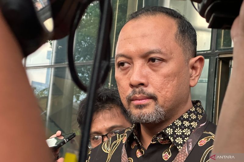 KPK Jadwalkan Pemanggilan Ulang Wakil Ketua Komisi XI DPR RI Terkait Kasus Korupsi Dana CSR Bank Indonesia