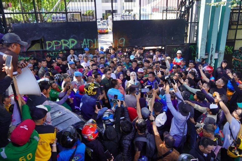 DPRD Sulsel Serap Aspirasi Mahasiswa: Pendidikan Gratis dan PPPK Jadi Fokus Utama