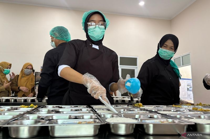 BGN Perketat Distribusi Makanan Cegah Keracunan MBG Berulang