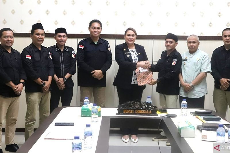Bawaslu Donggala Kembalikan Sisa Hibah Pilkada 2024 Sebesar Rp102 Juta