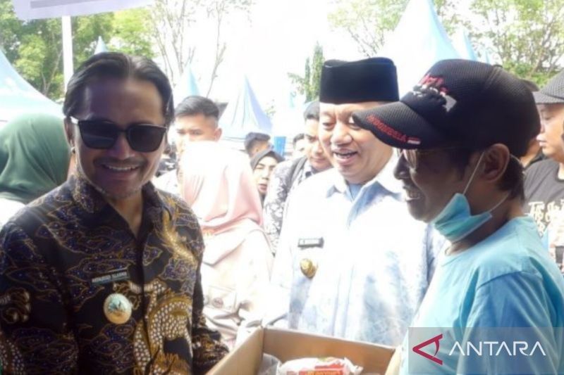 6,2 Ton Sampah Ditukar Sembako di Banjarmasin, Solusi Atasi Darurat Sampah?