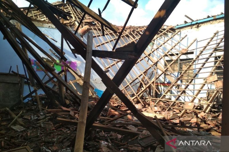 Dana Renovasi Sekolah di Kudus Melonjak Tajam: Rp12 Miliar untuk 2026!