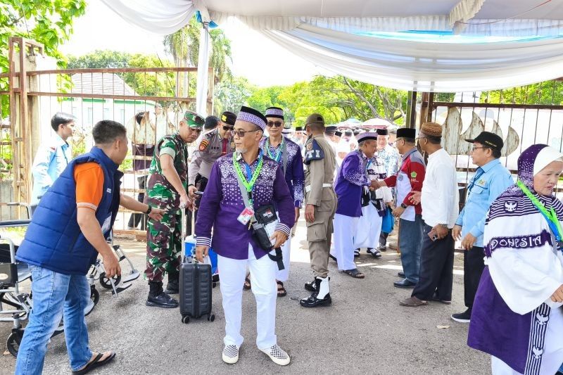 786 Calon Haji Lampung Tiba Selamat di Madinah, Kemenag Pastikan Kondisi Sehat