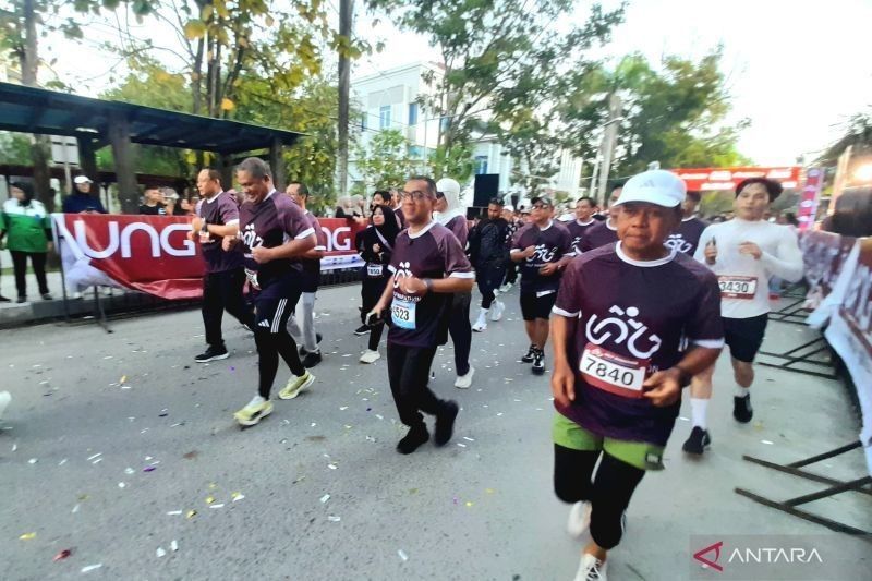 UNG Half Marathon: Dorong Olahraga dan Kemitraan, Raih Antusiasme Ribuan Peserta