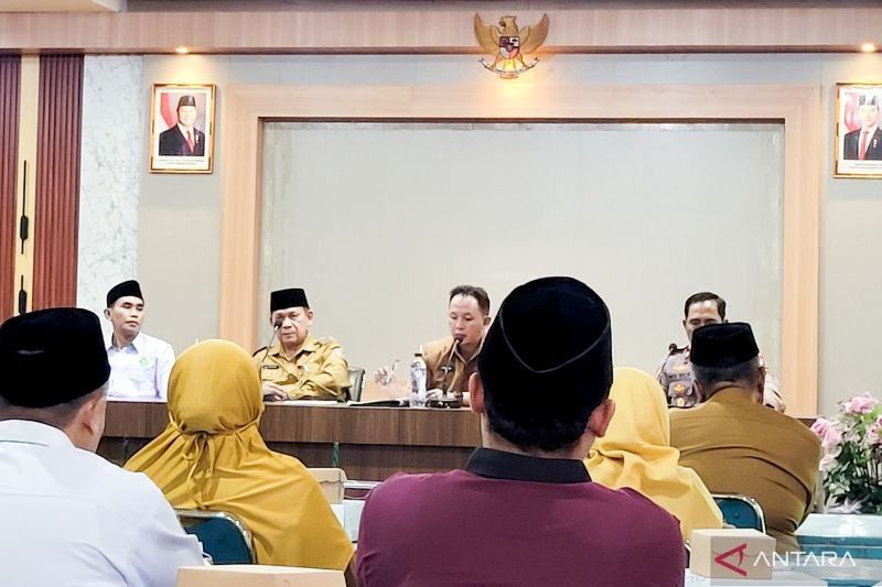 Calon Haji Situbondo 2025 Bertambah, 1.001 Jemaah Siap Berangkat!