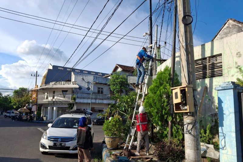 Dishub Tulungagung Pasang 10 CCTV di Titik Parkir, Awasi Juru Parkir Nakal!