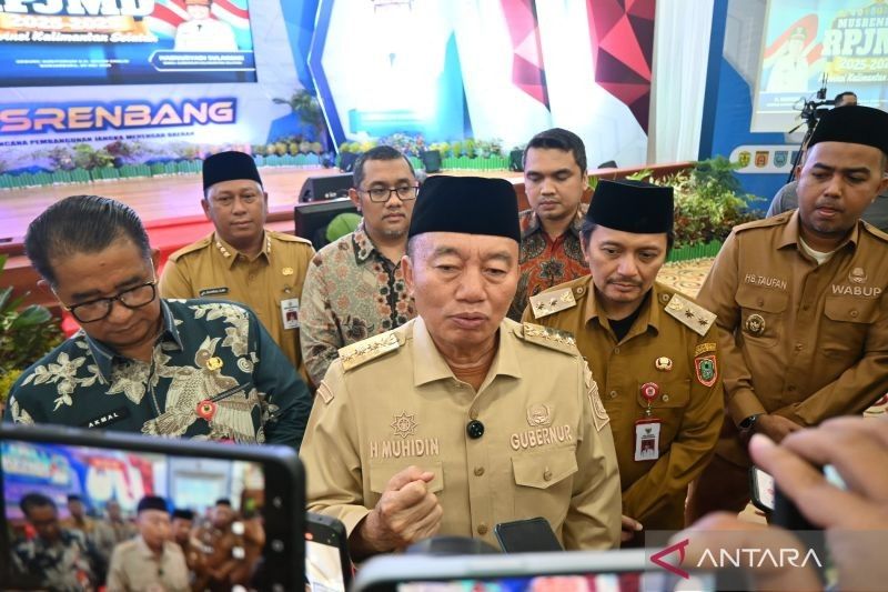 Gubernur Kalsel Perintahkan Renovasi Gedung Sekolah Rusak: Rp700 Miliar Disiapkan!