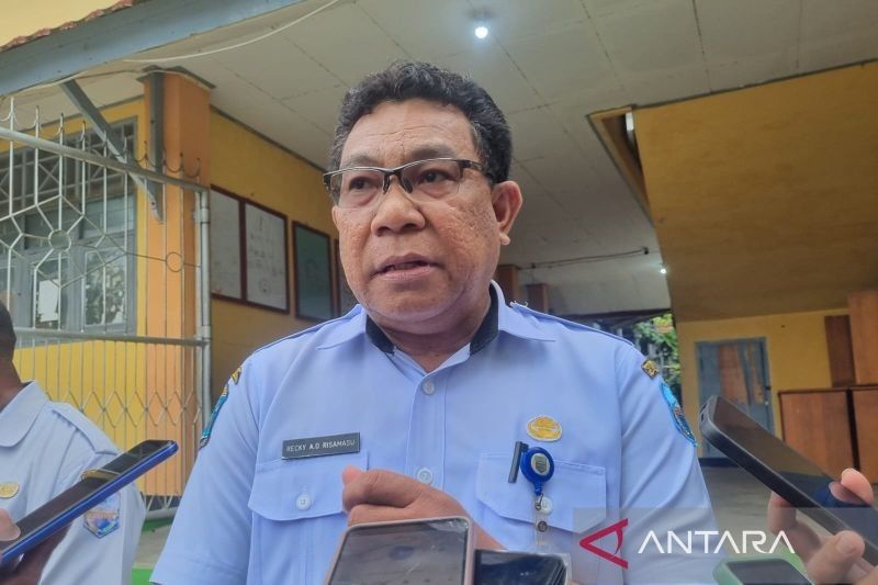 Program Makan Bergizi Gratis Manokwari Baru Menjangkau Empat SMA