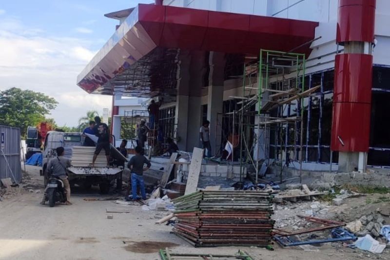 Kontraktor Skafolding Proyek Untad Rp375 Juta Belum Dibayar, Pihak Terkait Bungkam