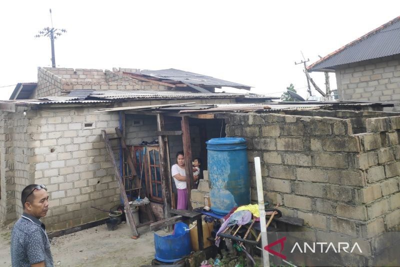 Angin Kencang Rusak Sembilan Rumah di Bangka Barat