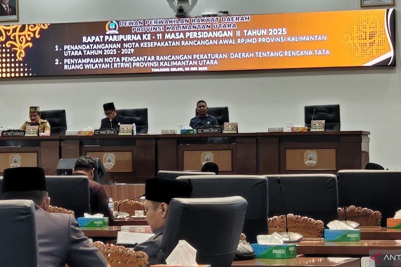 Pemprov dan DPRD Kaltara Bahas RTRW 2025-2045: Landasan Pembangunan 20 Tahun Mendatang