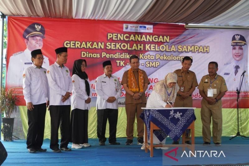 Pekalongan Kampanyekan Gerakan Sekolah Kelola Sampah: Wujudkan Generasi Sadar Lingkungan