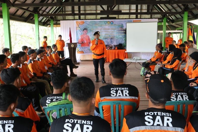 Basarnas Palu Latih 50 Potensi SAR: Siap Tangani Bencana di Gunung dan Hutan