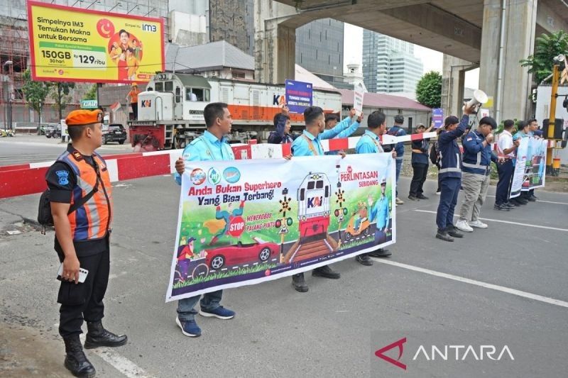 KAI Sumut dan IPKA Sosialisasikan Keselamatan Perlintasan Sebidang: Tekan Angka Kecelakaan